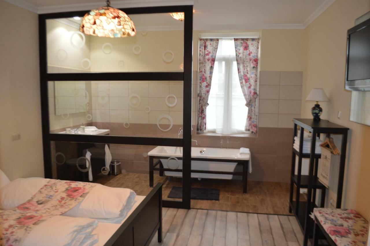 Dunakavics Boutique Apartman Szentendre Ngoại thất bức ảnh