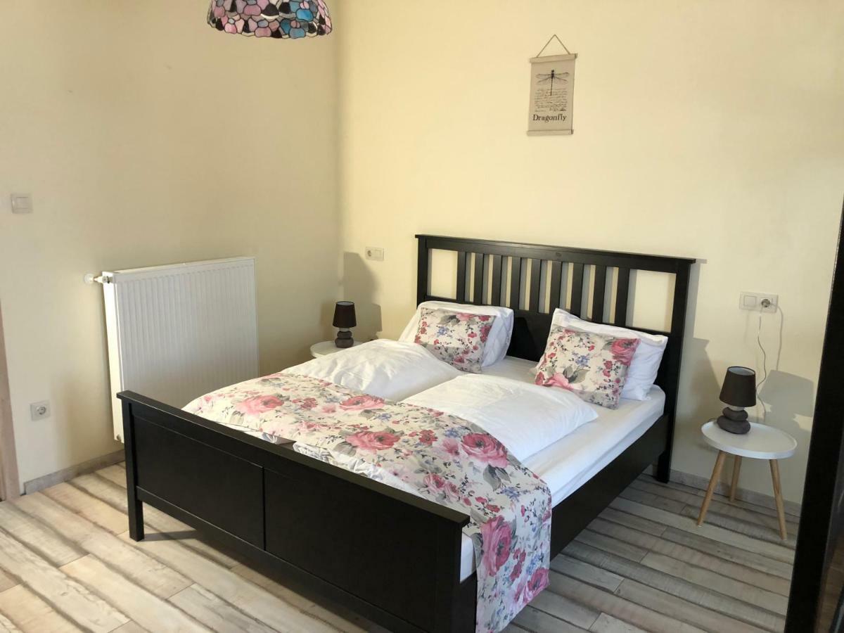 Dunakavics Boutique Apartman Szentendre Ngoại thất bức ảnh