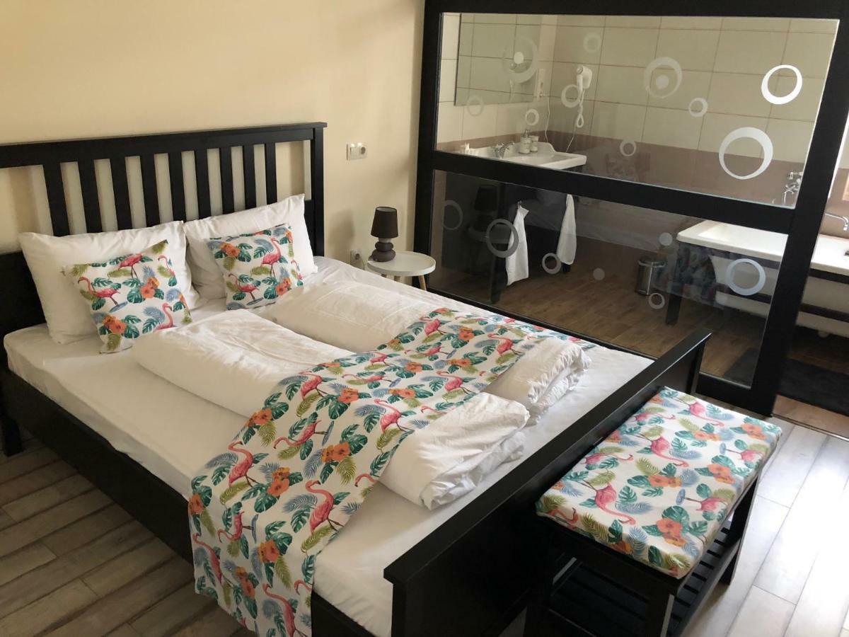 Dunakavics Boutique Apartman Szentendre Ngoại thất bức ảnh